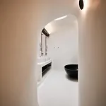 Abyss Santorini (adults Only) 이아