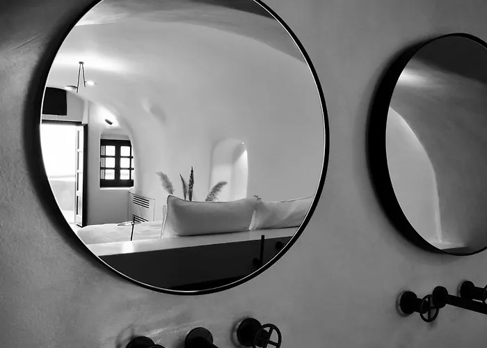 فندق Abyss Santorini (adults Only)